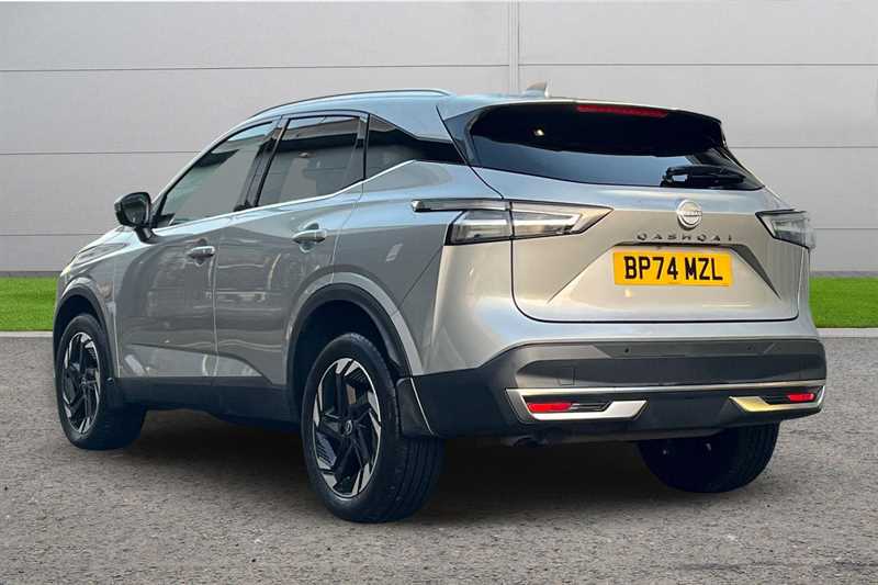 Used Nissan Qashqai 2024 for sale - 77205979: Photo 2