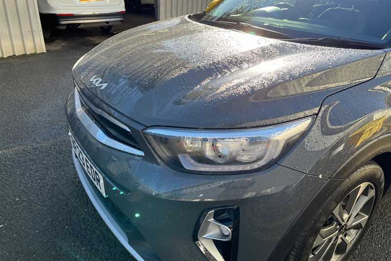 Used Kia Stonic 2023 for sale - 78059786: Photo 13