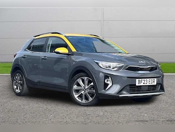 Used Kia Stonic 2023 for sale - 78059786: Photo