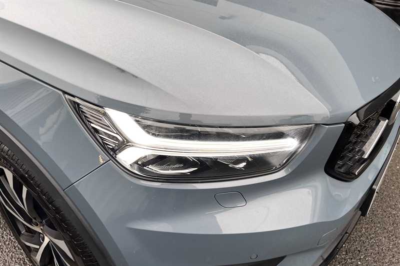 Used Volvo XC40 for sale - 77826957: Photo 40