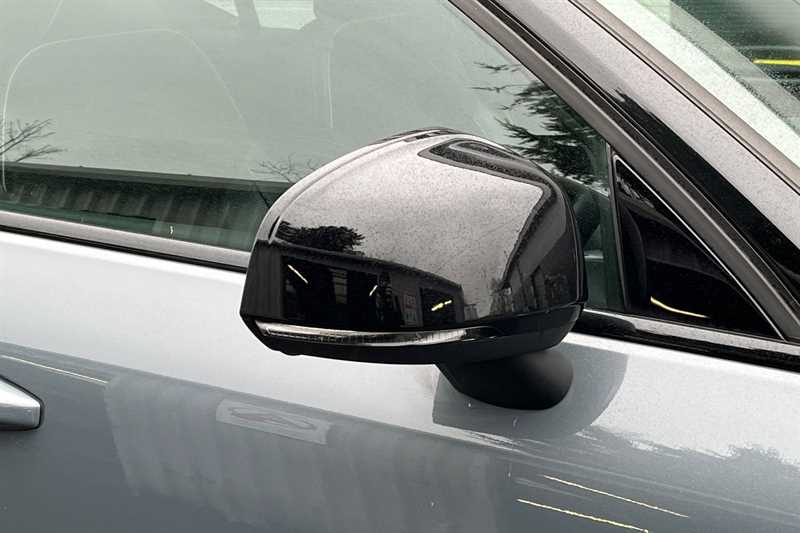 Used Volvo XC40 for sale - 77826957: Photo 42