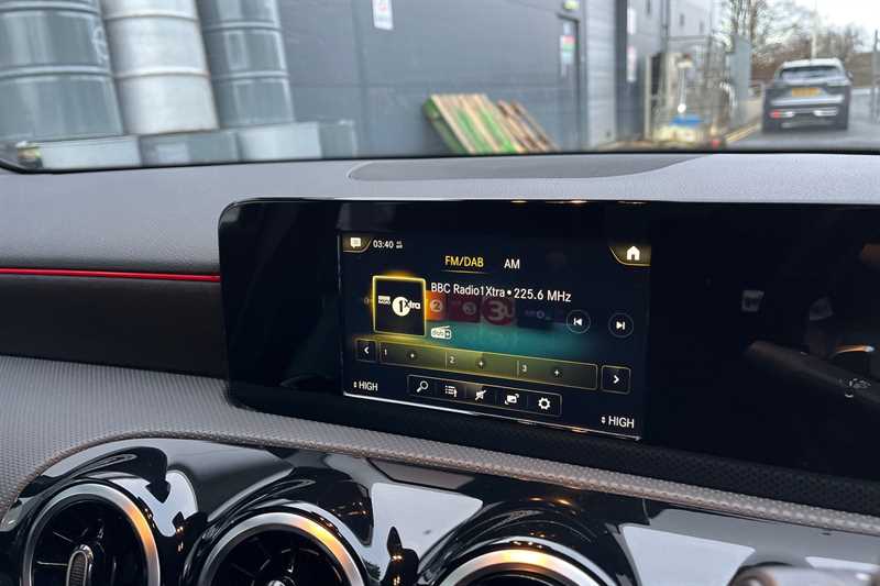 Used Mercedes-Benz A-Class 2019 for sale - 77205874: Photo 11