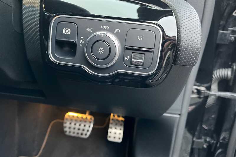 Used Mercedes-Benz A-Class 2019 for sale - 77205874: Photo 23