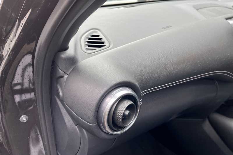 Used Nissan Juke 2022 for sale - 76575365: Photo 40