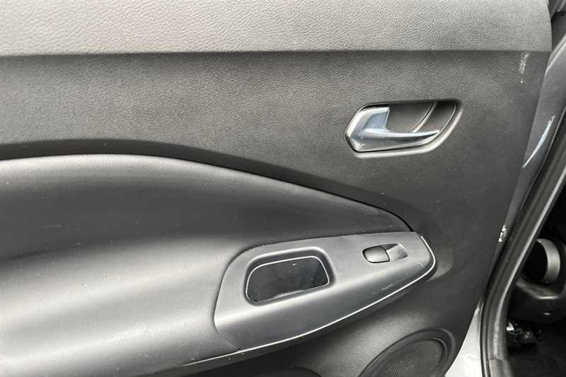 Used Nissan Juke 2022 for sale - 76826937: Photo 38