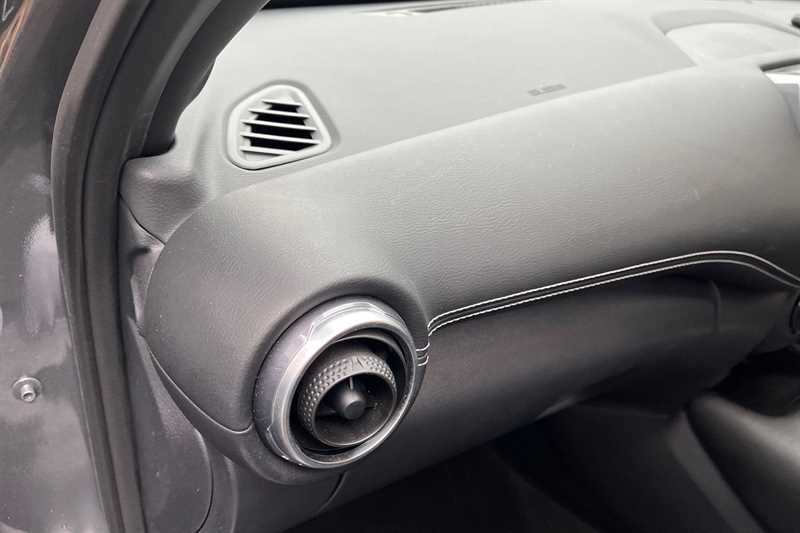 Used Nissan Juke 2022 for sale - 76826937: Photo 40