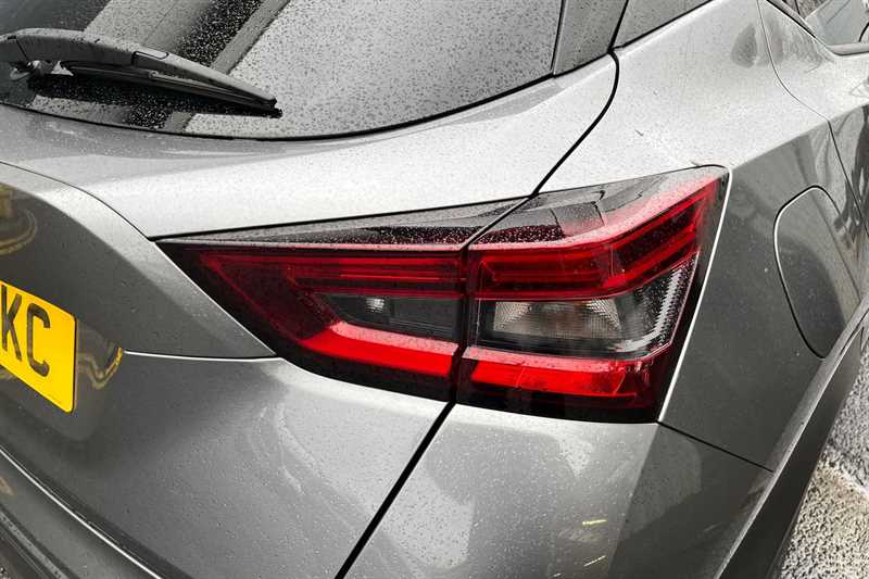 Used Nissan Juke 2022 for sale - 76826937: Photo 46