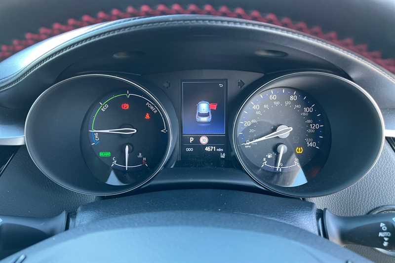 Used Toyota C-HR 2023 for sale - 77205879: Photo 14