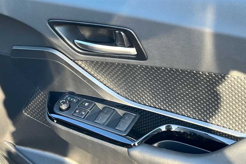 Used Toyota C-HR 2023 for sale - 77205879: Photo 22