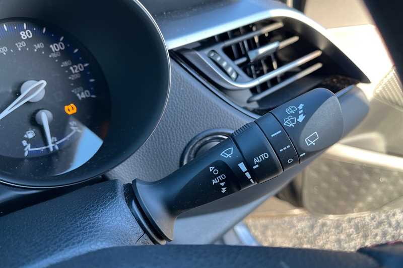 Used Toyota C-HR 2023 for sale - 77205879: Photo 26