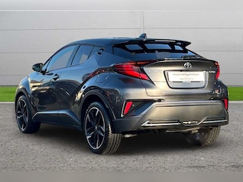 Used Toyota C-HR 2023 for sale - 77205879: Photo