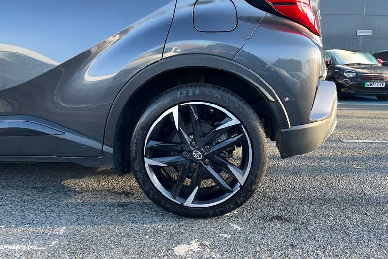 Used Toyota C-HR 2023 for sale - 77205879: Photo 47