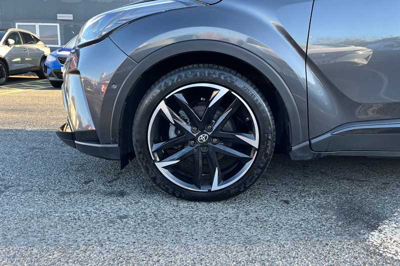Used Toyota C-HR 2023 for sale - 77205879: Photo 48