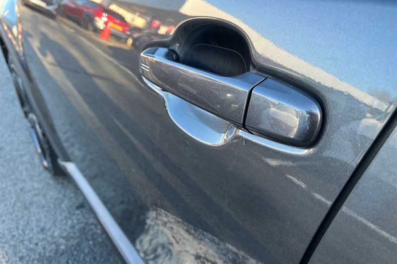 Used Toyota C-HR 2023 for sale - 77205879: Photo 50