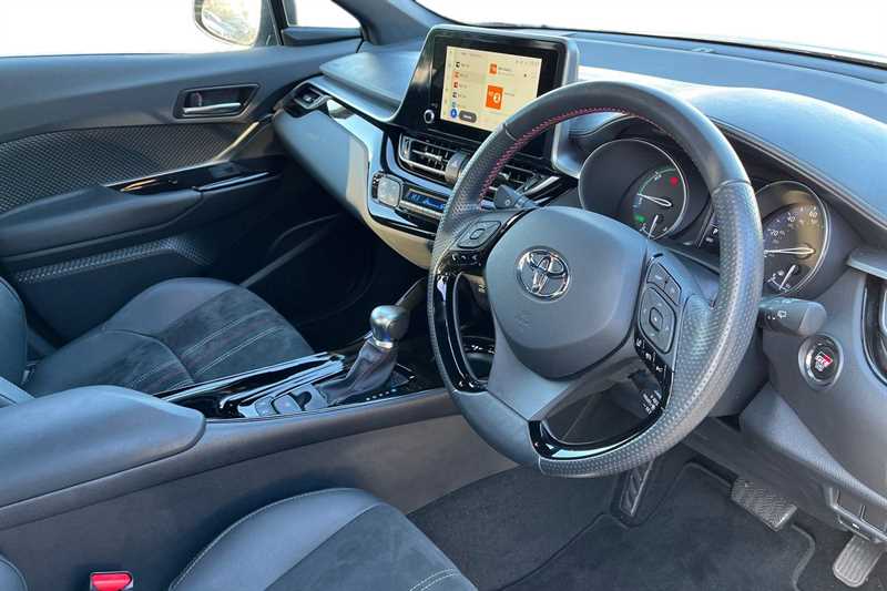 Used Toyota C-HR 2023 for sale - 77205879: Photo 8