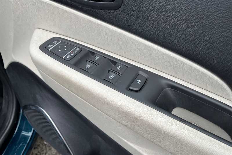 Used Renault Captur 2019 for sale - 77499829: Photo 18