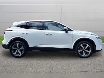 Used Nissan Qashqai 2023 for sale - 78337042: Photo