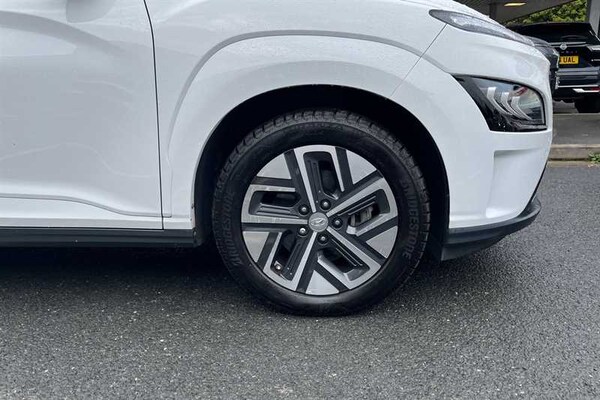 Used Hyundai KONA 2022 for sale - 76140631: Photo 26