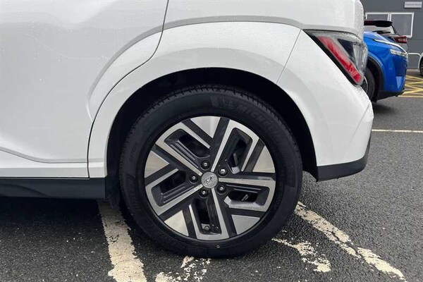 Used Hyundai KONA 2022 for sale - 76140631: Photo 32