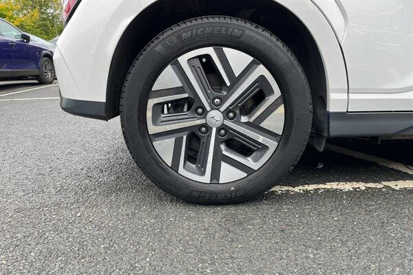 Used Hyundai KONA 2022 for sale - 76140631: Photo 6