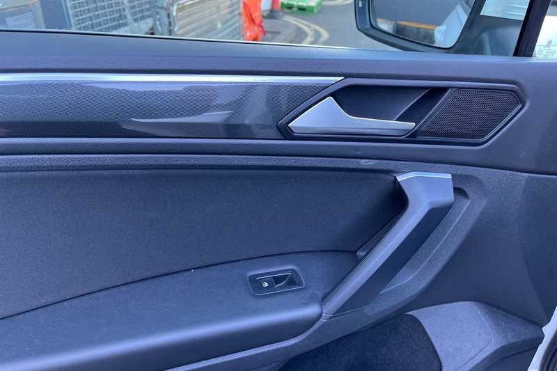 Used Volkswagen Tiguan 2020 for sale - 77960332: Photo 39