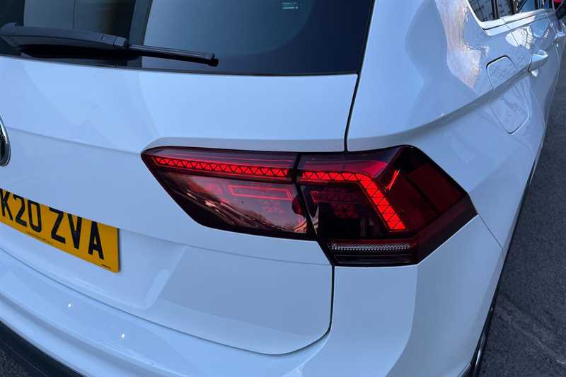 Used Volkswagen Tiguan 2020 for sale - 77960332: Photo 46