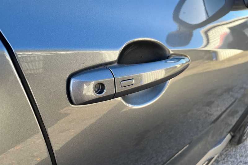 Used Nissan Juke 2021 for sale - 76745559: Photo 43