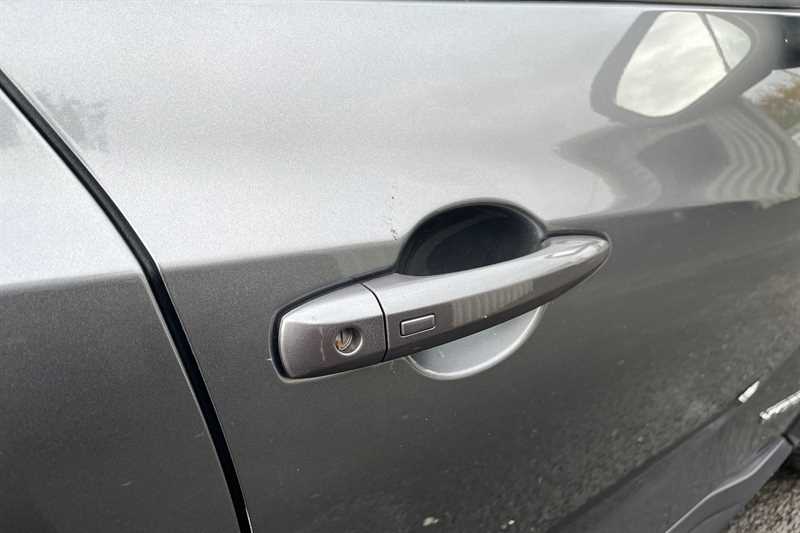 Used Nissan Juke 2023 for sale - 76475223: Photo 44