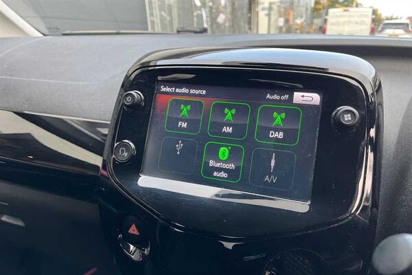 Used Toyota AYGO 2018 for sale - 76229647: Photo 11