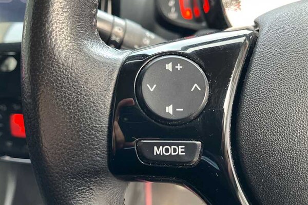 Used Toyota AYGO 2018 for sale - 76229647: Photo 16