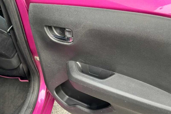 Used Toyota AYGO 2018 for sale - 76229647: Photo 33