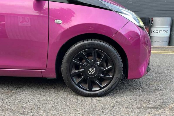 Used Toyota AYGO 2018 for sale - 76229647: Photo 38