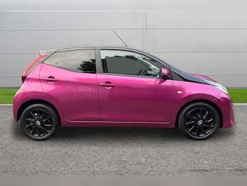 Used Toyota AYGO 2018 for sale - 76229647: Photo 3