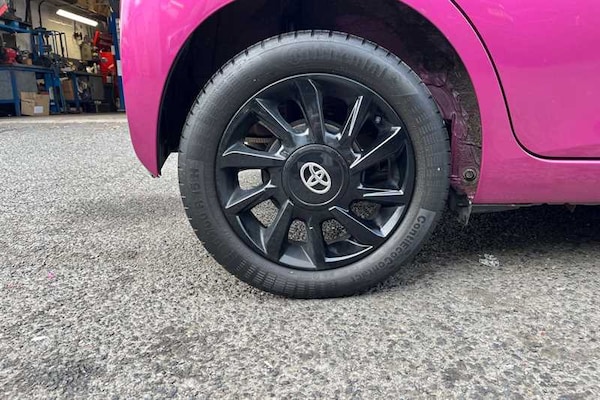 Used Toyota AYGO 2018 for sale - 76229647: Photo 6