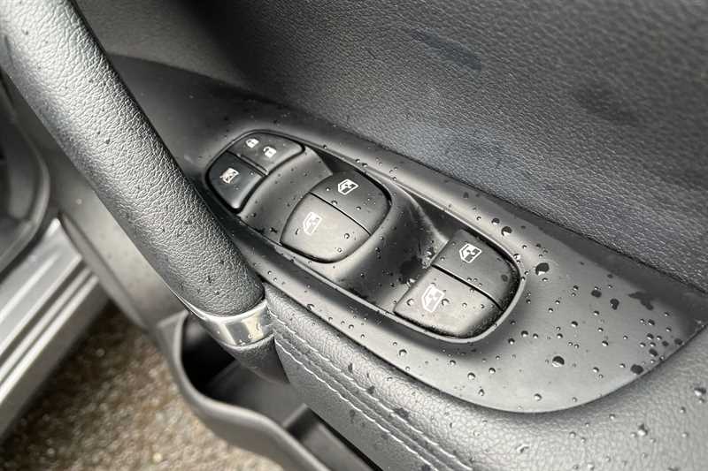 Used Nissan Qashqai for sale - 77660686: Photo 19