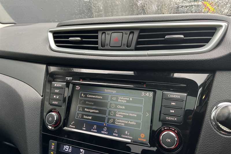 Used Nissan Qashqai for sale - 77660686: Photo 31