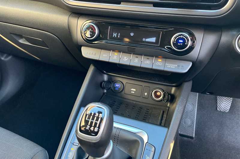 Used Hyundai KONA 2022 for sale - 76636085: Photo 12