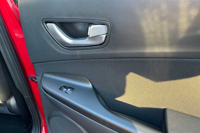 Used Hyundai KONA 2022 for sale - 76636085: Photo 35