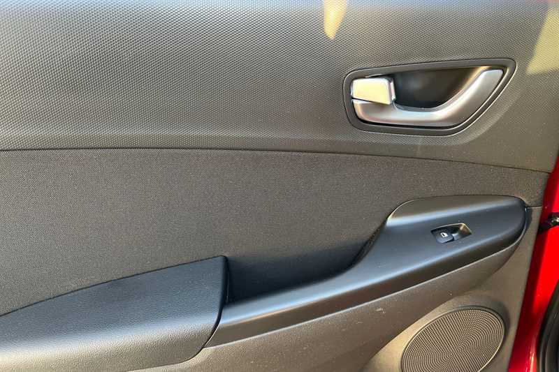 Used Hyundai KONA 2022 for sale - 76636085: Photo 36