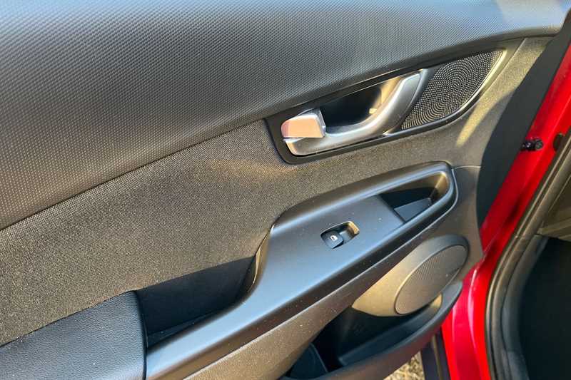 Used Hyundai KONA 2022 for sale - 76636085: Photo 37