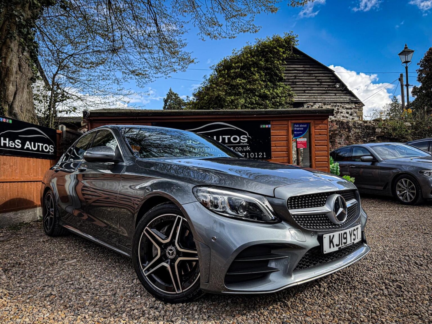 Used Mercedes-Benz C Class 2019 for sale - 78064182: Photo 1