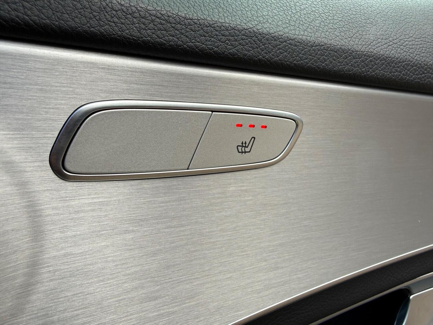 Used Mercedes-Benz C Class 2019 for sale - 78064182: Photo 27