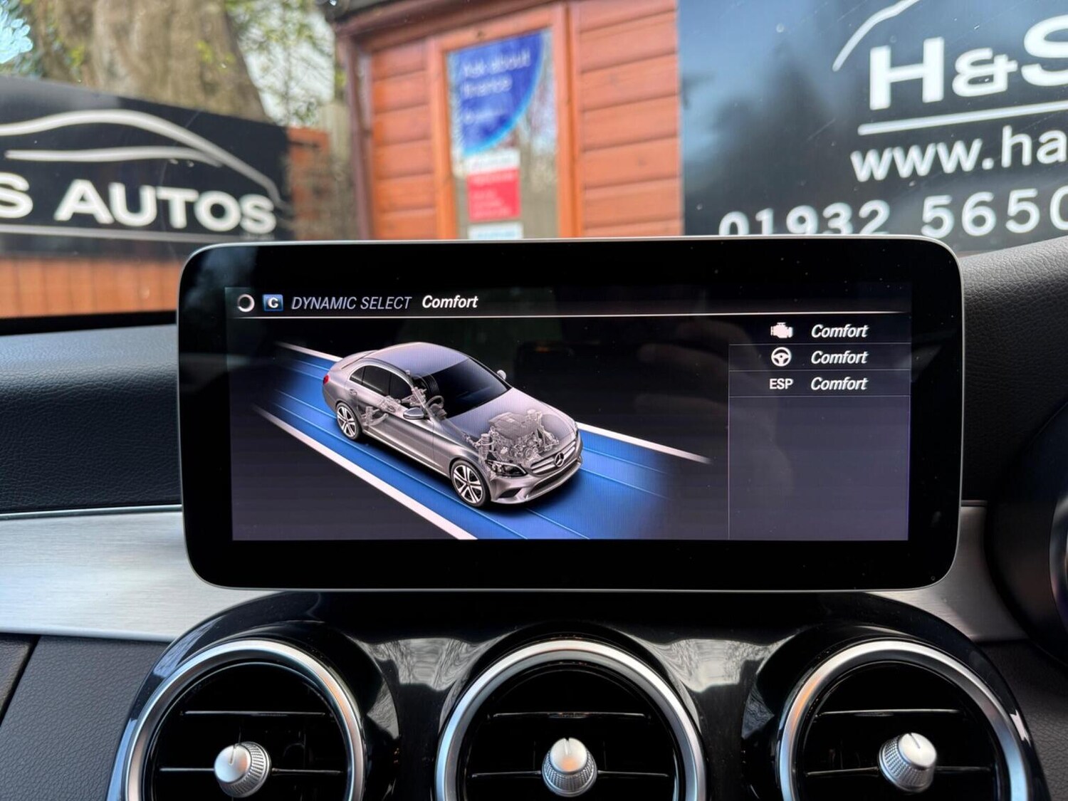 Used Mercedes-Benz C Class 2019 for sale - 78064182: Photo 30