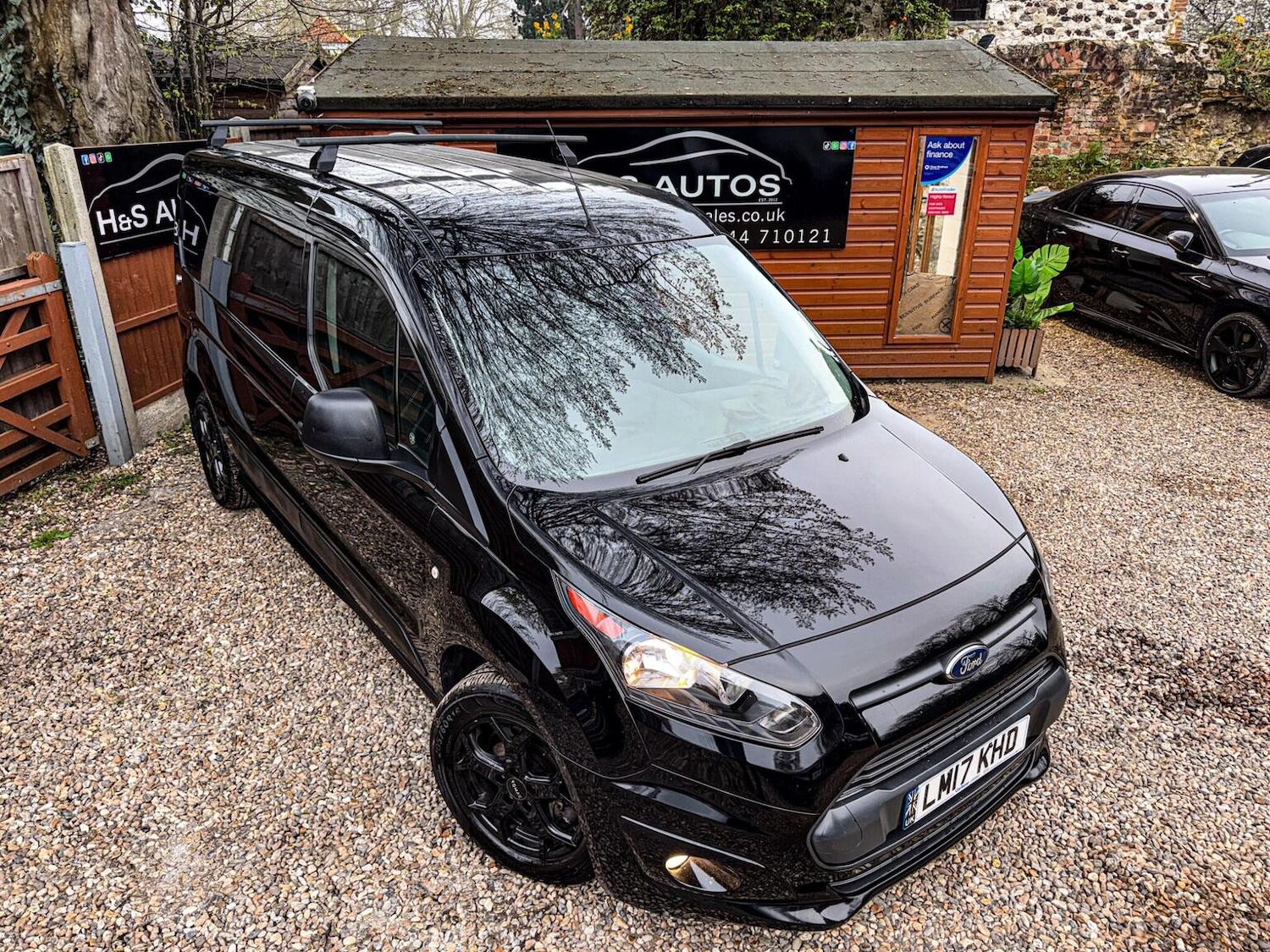 Used Ford Transit Connect 2017 for sale - 78025760: Photo 2