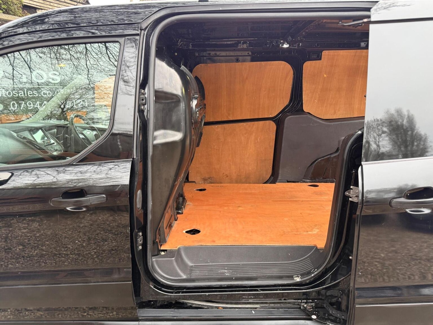 Used Ford Transit Connect 2017 for sale - 78025760: Photo 27