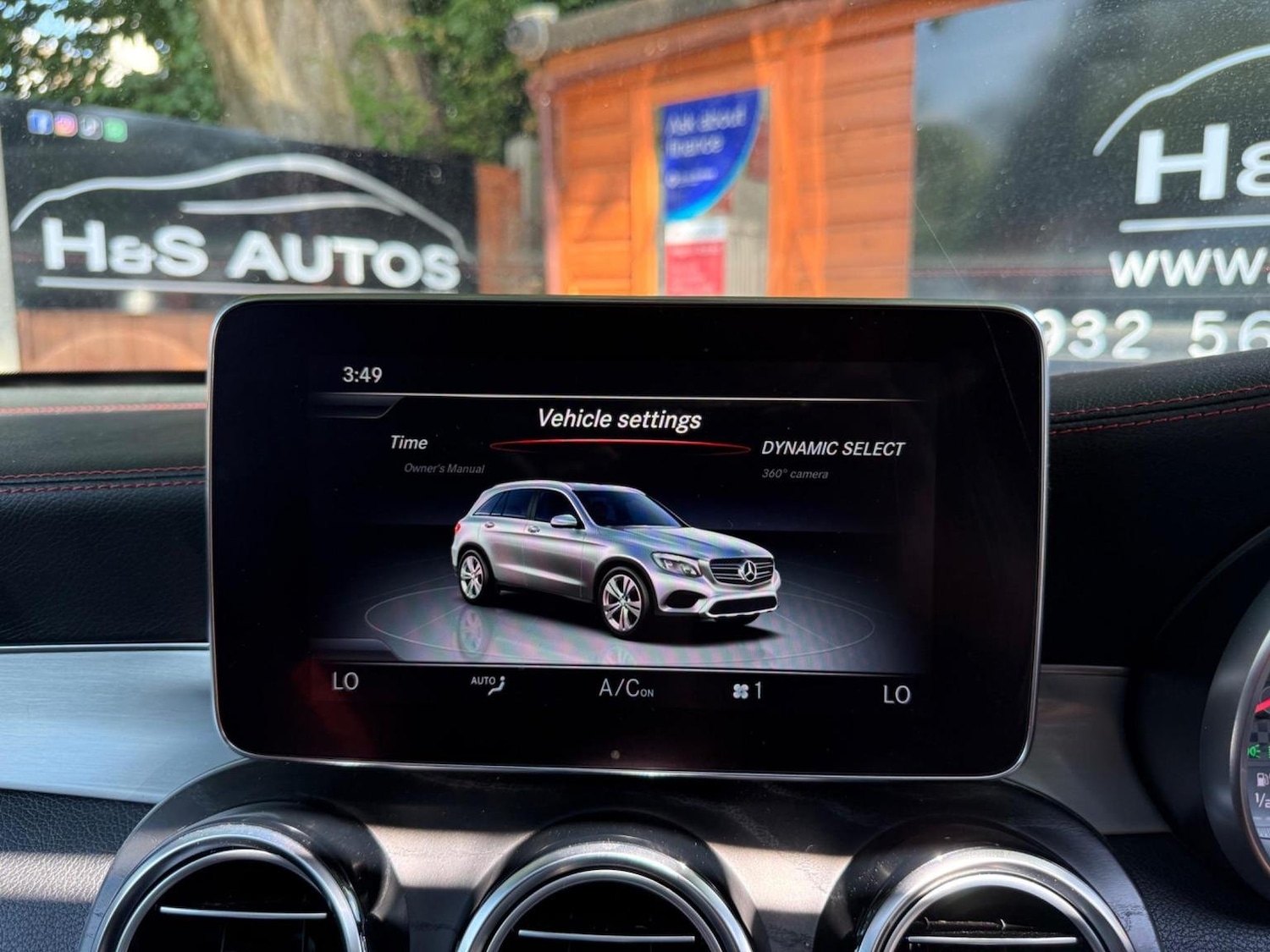 Used Mercedes-Benz GLC 2018 for sale - 76576918: Photo 43