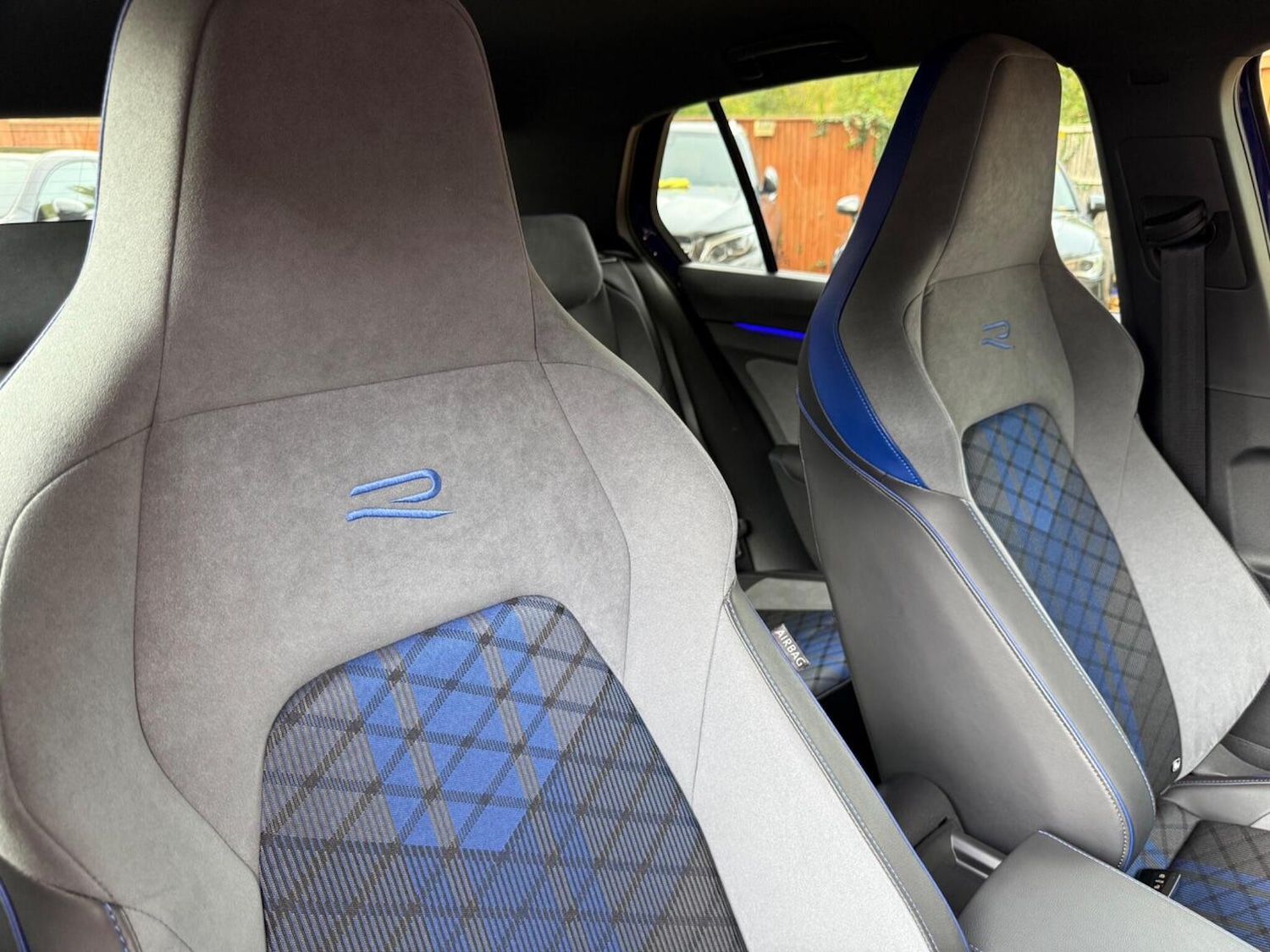 Used Volkswagen Golf 2023 for sale - 76605832: Photo 24