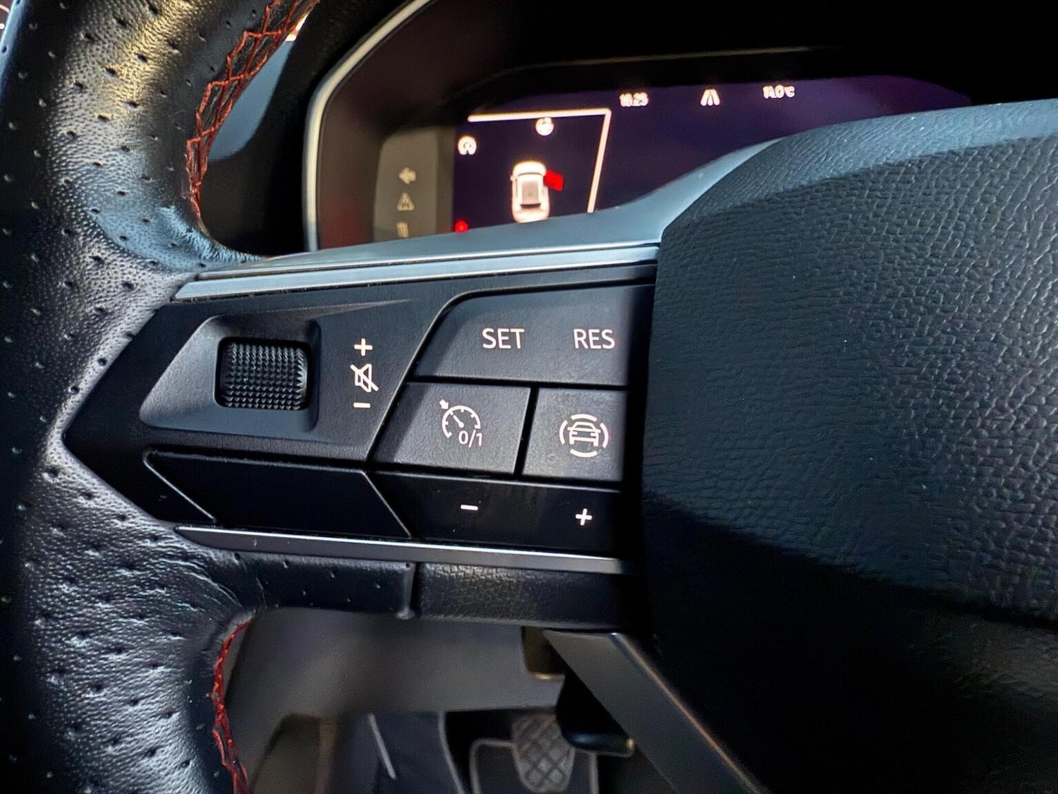 Used SEAT Leon 2022 for sale - 76583334: Photo 30