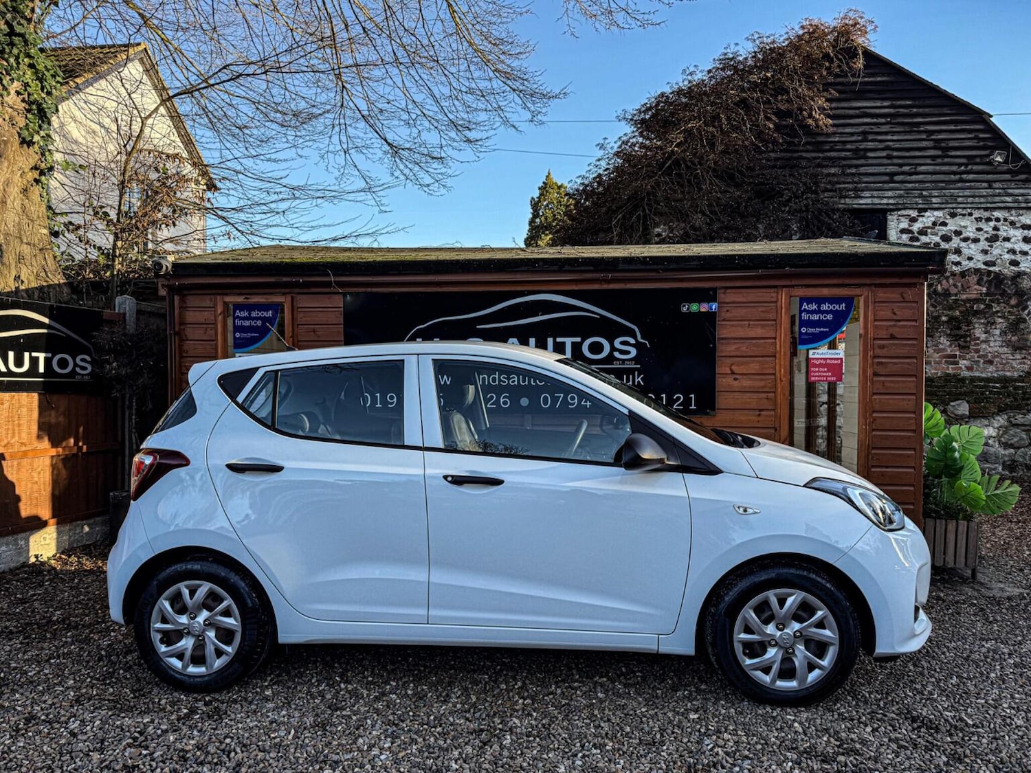 Used Hyundai i10 2018 for sale - 77089855: Photo 11