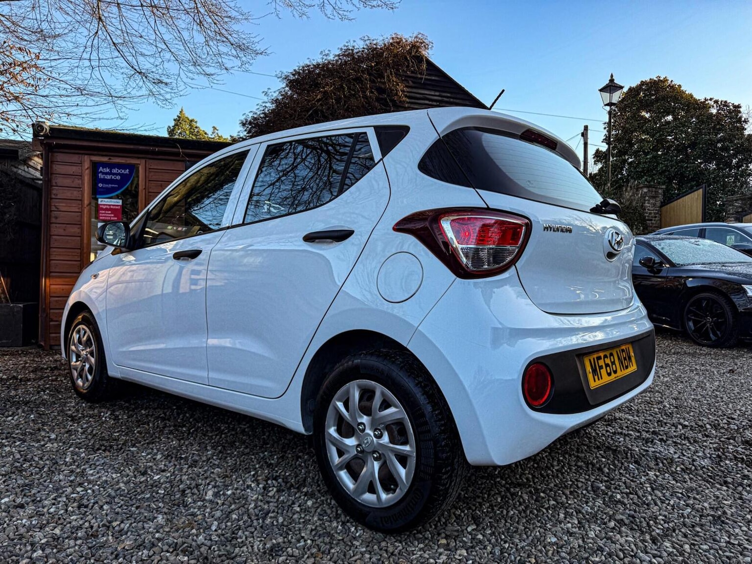 Used Hyundai i10 2018 for sale - 77089855: Photo 13